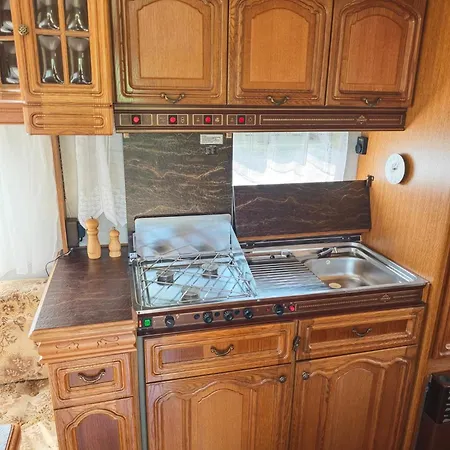 Kemping Farma Na Lazoch Slatinske Lazy