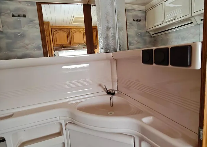 Κάμπινγκ Farma Na Lazoch